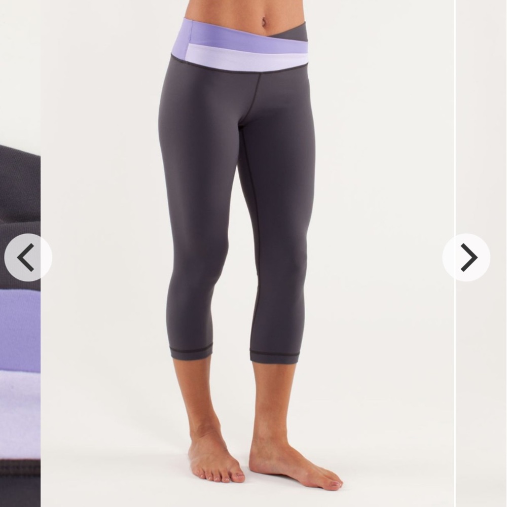 Lululemon Astro Wunder Under Crop Size 10 Coal/White